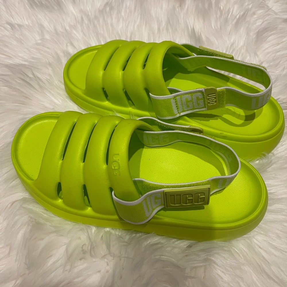BRAND NEW UGG Slides